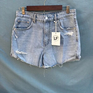 Lovers and Friends Jamie Cuffed Short Size 29 High Rise Color: Camellia NWT